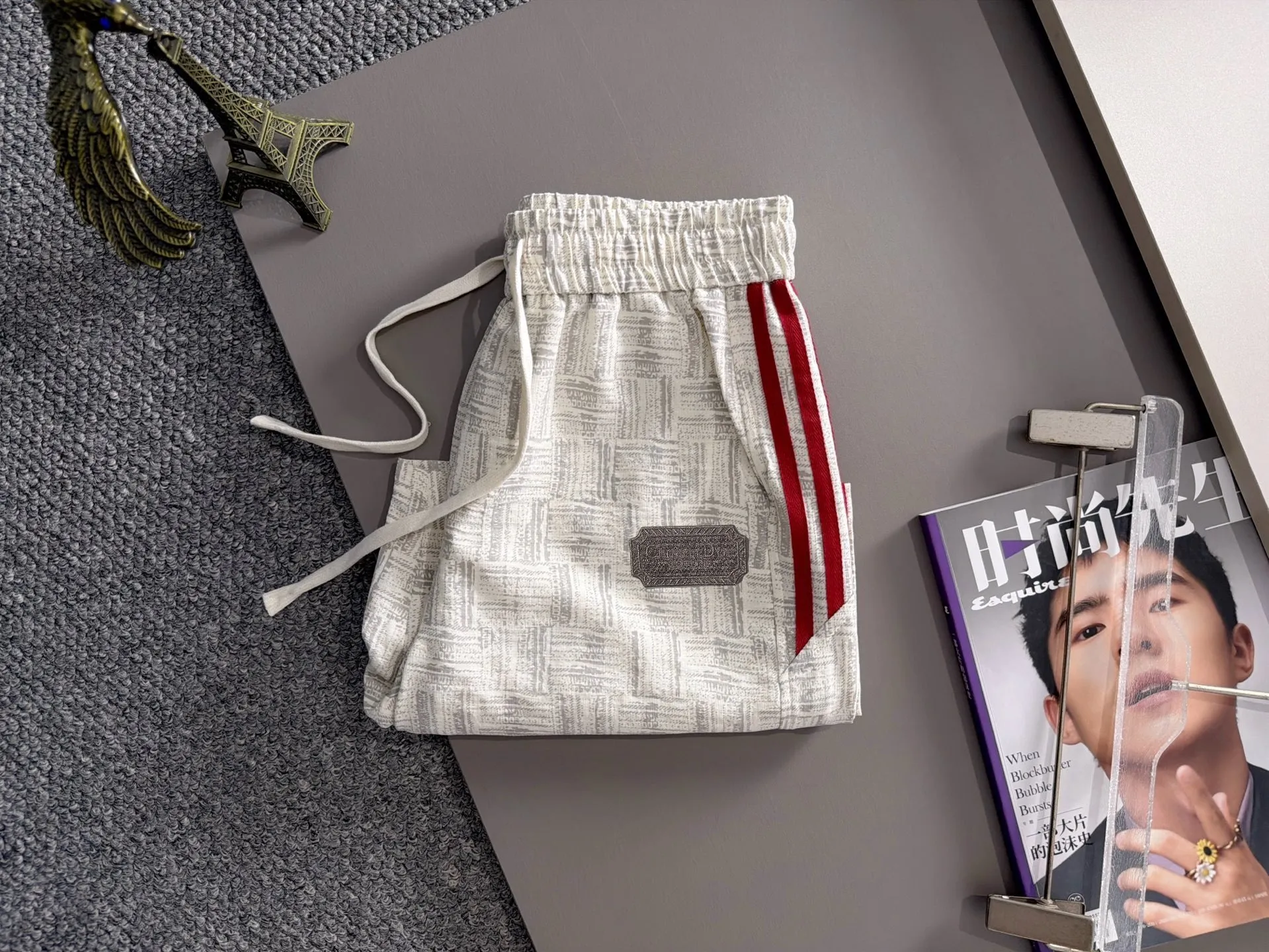 LPLoro Piana 2026 spring and summer New Arrival elastic band casual shorts, counter custom fabrics Breathable, high comfort, impeccable details, brand element design concept, reflecting high quality. It feels delicate and soft! It presents a casual cut and the upper body shape is great! Sizes:M-5XL